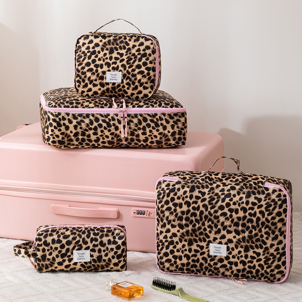 Borsa per il Trucco Leopardata - Travel Accessories Bag For Women recensione e prezzo