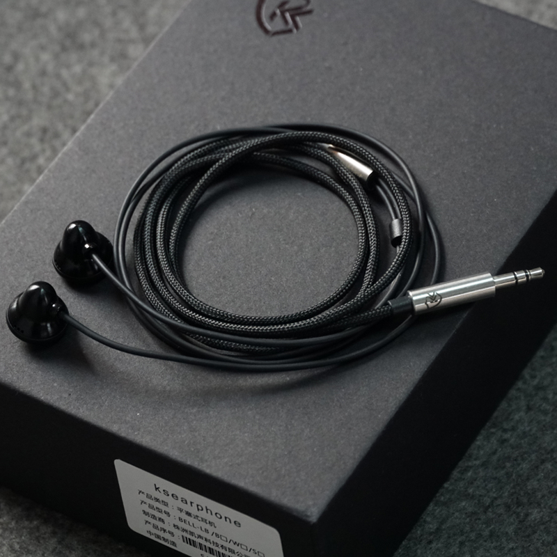 Auricolari in Metallo HIFI con - Earplug Set Foam recensione e prezzo