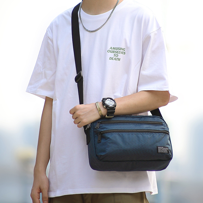 Borsa a tracolla minimalista d - Travel Accessories In Japan recensione e prezzo