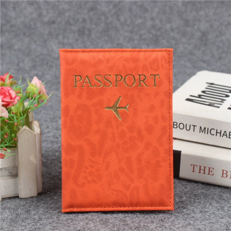 Nuovo Porta Passaporto con Map - Travel Accessories Essentials recensione e prezzo