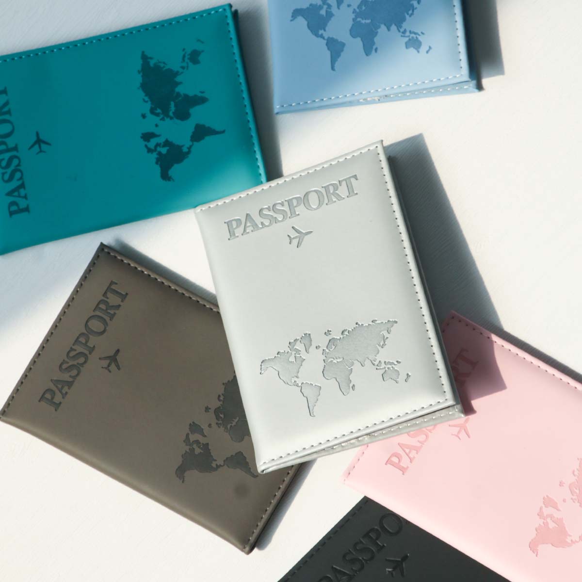 Nuovo Porta Passaporto con Map - Travel Accessories Essentials recensione e prezzo